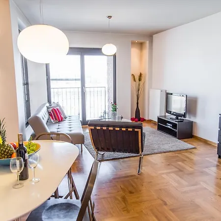 Apartment Modern In Center