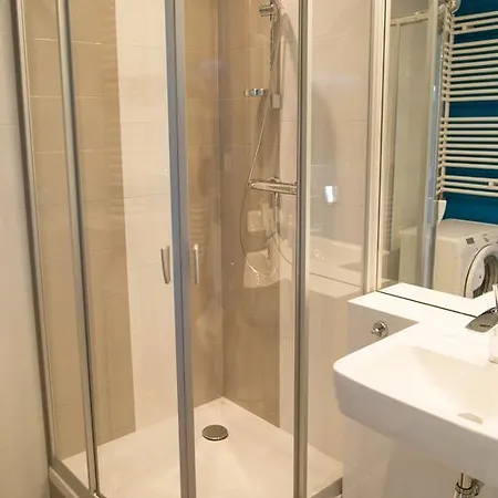 Apartment Modern In Center